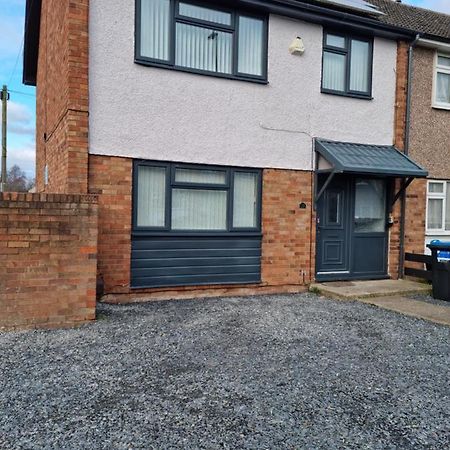 Entire House - Cheshire Oaks/Ellesmere Port Esterno foto