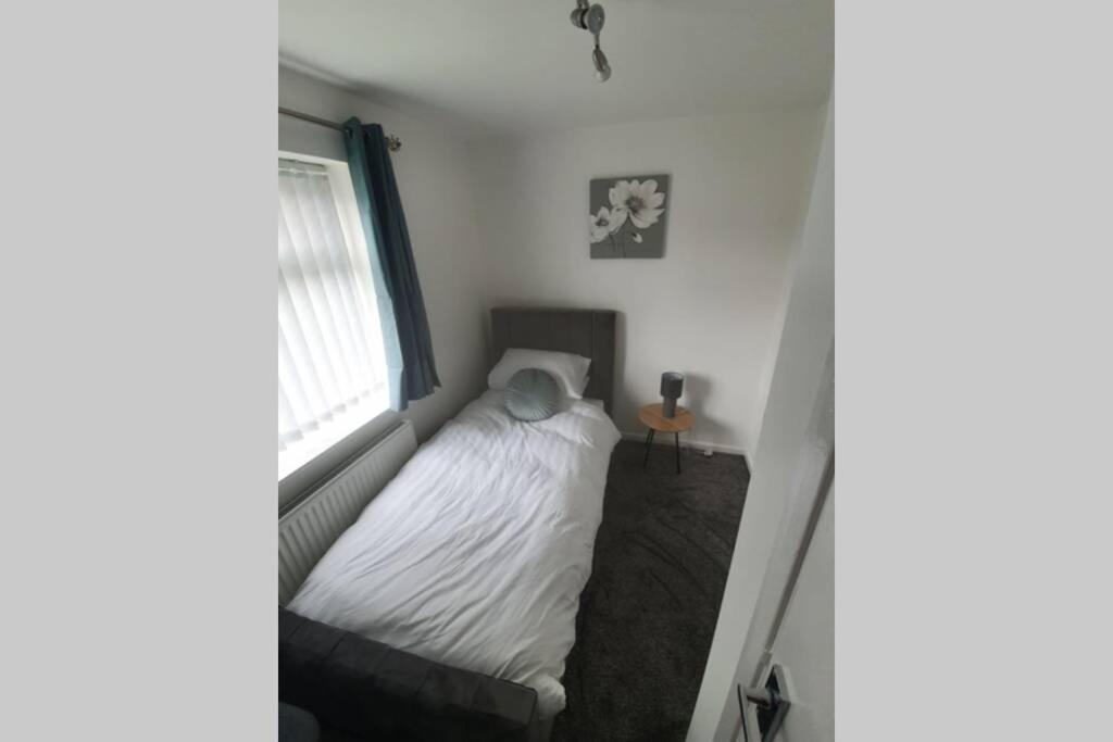 Entire House - Cheshire Oaks/Ellesmere Port Esterno foto